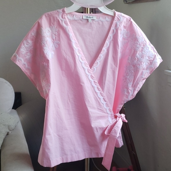 Pink Wrap Blouse with White Embroidery - Picture 5 of 7